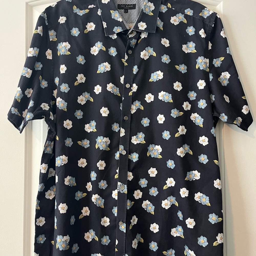 Ted Baker Size 7 Floral Black Men's Shirt